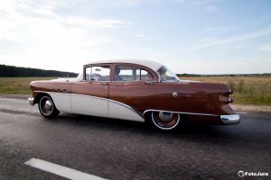 Retro automobilis Jūsų šventei