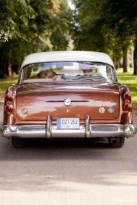 Retro automobilis Jūsų šventei