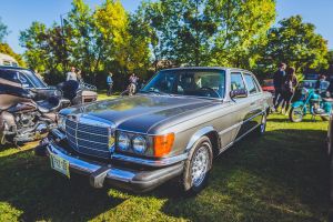 Mercedes Benz 300SD W116