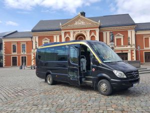Prabangių Mercedes - Benz automobilių nuoma Jūsų šventei