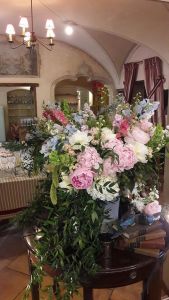 Vakarienių klubas "12 kėdžių"