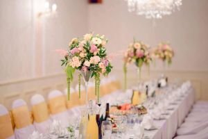 Vestuvinė atributika, puokštės, balionai.