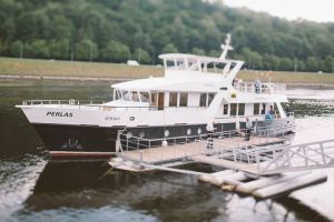 Vestuvės ir ceremonija laive Perlas-orginalu ir romantiška