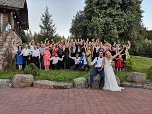 Renginių vedėjai/dj su pilnu įgarsinimu ir apšvietimu