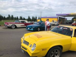 Senovinių automobilių asociacija "Seni kibirai"