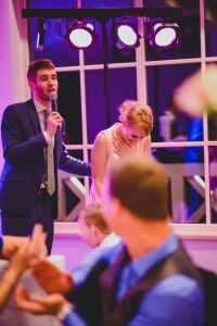 Nuotaikos kalviai. LT( vedėjas, didžėjus, vokalistė)