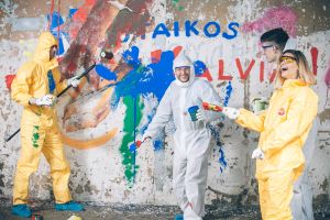 Nuotaikos kalviai. LT( vedėjas, didžėjus, vokalistė)