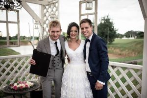 Nuotaikos kalviai. LT( vedėjas, didžėjus, vokalistė)