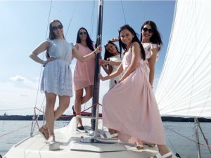 jachtos nuoma pasiplaukiojimui