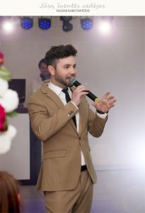 Renginių bei švenčių vedėjas Valdas Kabutavičius