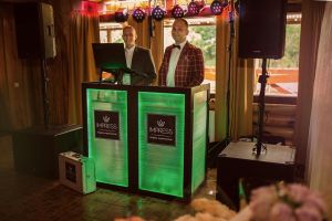 Renginių vedėjas Saulius Kasparevičius (renginių organizavimas Impress komanda)