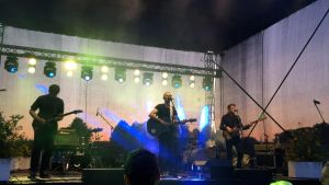 HIPERBAND (Hiperbolės tribute)