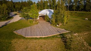 Poilsio krantas. Paviljonas