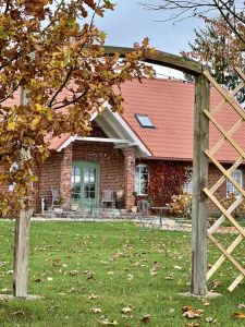 PLATELIŲ  DVARO  PALIVARKAS - sodyba šventėms