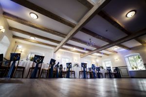 PLATELIŲ  DVARO  PALIVARKAS - sodyba šventėms