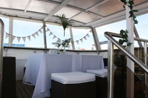 Vestuvės ir ceremonija laive Perlas-orginalu ir romantiška