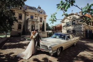 Cadillac DeVille Nuoma