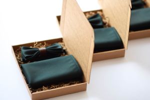 Rankų darbo peteliškės, petnešos, fantazijos, spalvotos kojinės