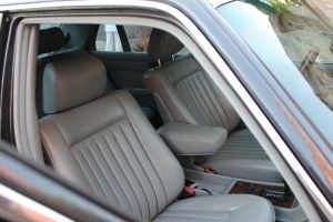Klasikinis Mercedes-Benz SEL560 1986