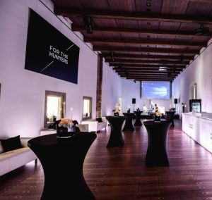 Palapinių, stalų ir kėdžių, staltiesių ir kt. nuoma