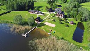 Vila PAS ŠEŠTOKĄ Molėtų rajone prie ežero 80 vietų