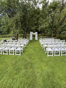 Stalų, kėdžių, staltiesiu, šildytuvų ir kt nuoma