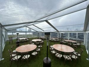 Stalų, kėdžių, staltiesiu, šildytuvų ir kt nuoma