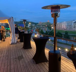 Stalų, kėdžių, staltiesiu, šildytuvų ir kt nuoma