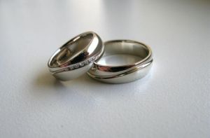 Gaminame vestuvinius ir sužadėtuvių žiedus