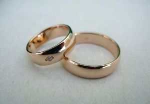 Gaminame vestuvinius ir sužadėtuvių žiedus