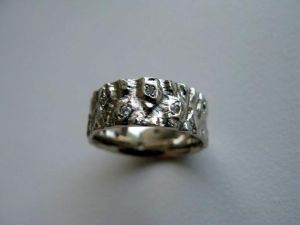 Gaminame vestuvinius ir sužadėtuvių žiedus